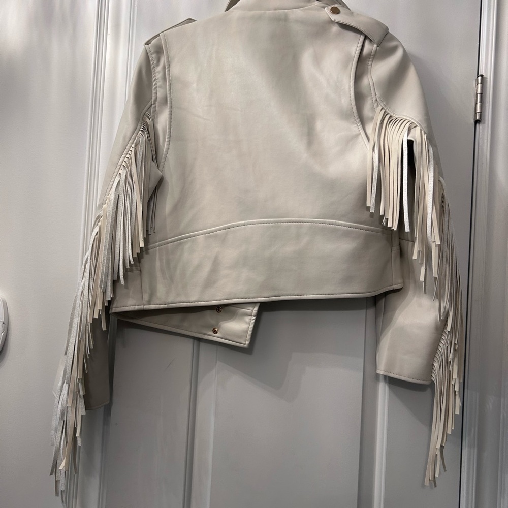 leather jacket - Picture 2 of 3